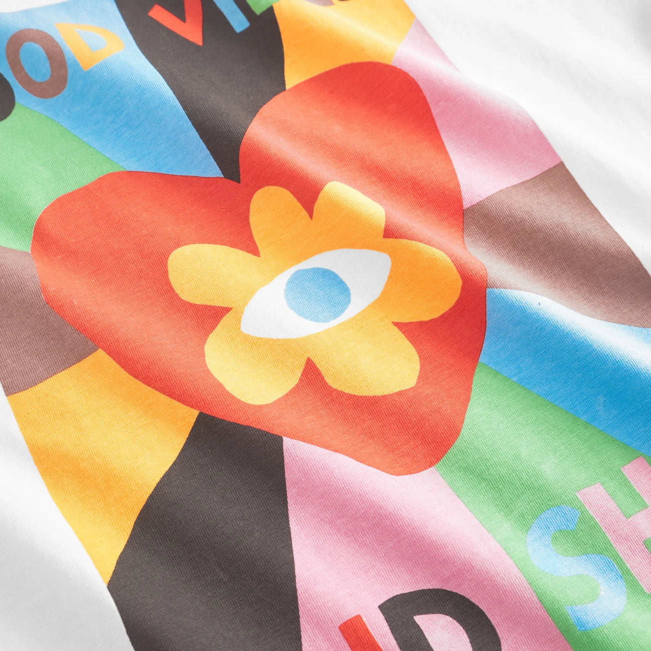 T-Shirt - Vadstena - Good Vibes White