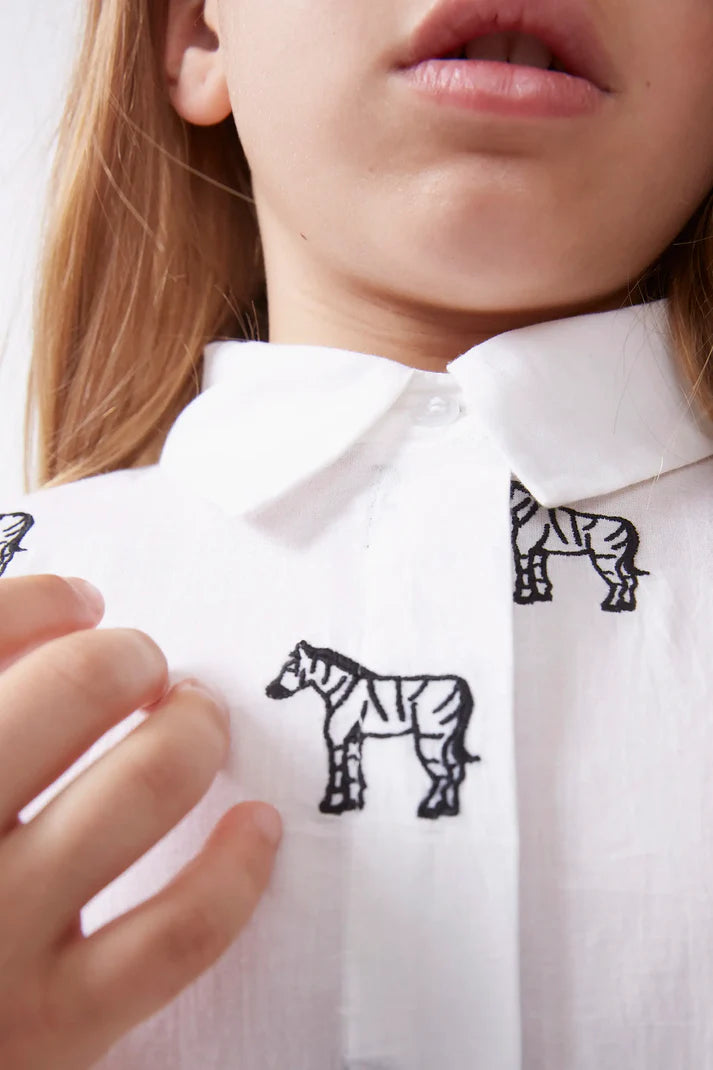 Camisa de niña cebras bordadas blanca - 41421