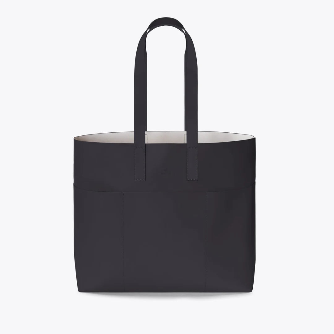 Emilia - Lotus Infinity - Black