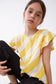 Top de niña estampado de rayas amarillas - 40404